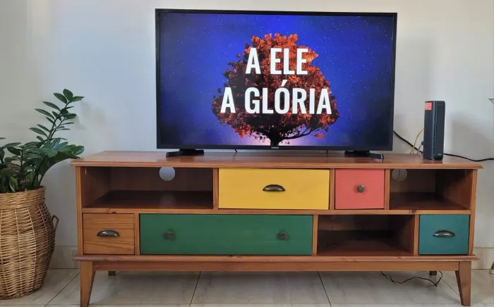 Rack TV 55" Madeira Maciça 