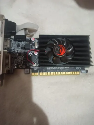 Vendo GT 210 1 giga ddr3 64 bits nova(nunca usada)