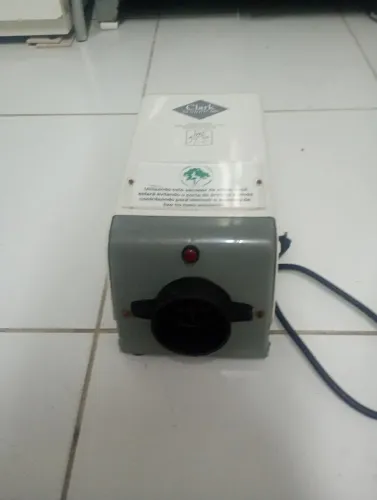 Secador de mãos para banheiro