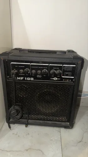 Caixa Amplificadora