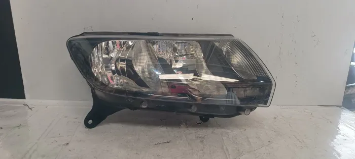 Farol Sandero Stepway 2015 2016 2017 2018