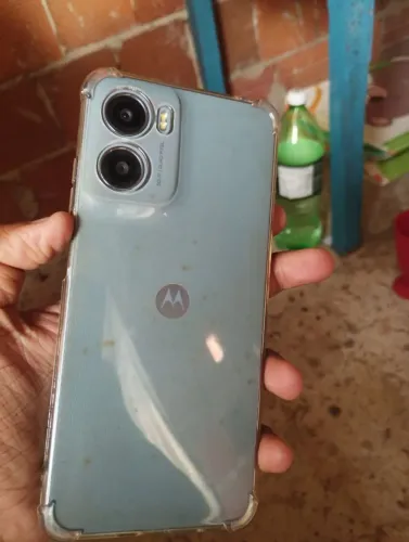 Motorola moto G05