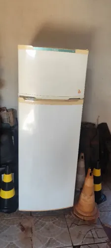 Geladeira Consul Duplex 334L