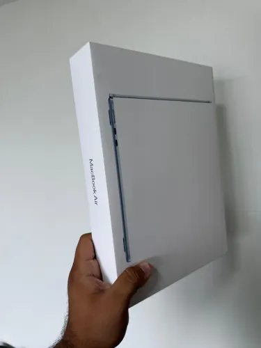 MacBook Air M4 15.3" 256 SSD 16gb de ram / lacrado