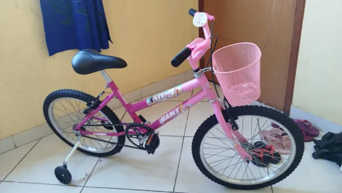 Bicicleta infantil feminina