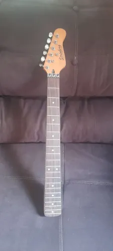 Braço de guitarra stratocaster com tarraxas