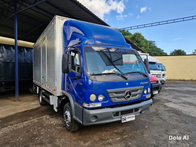 Mercedes-benz Accelo 2014