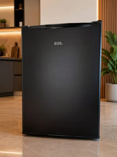 Frigobar EOS - excelente estado.