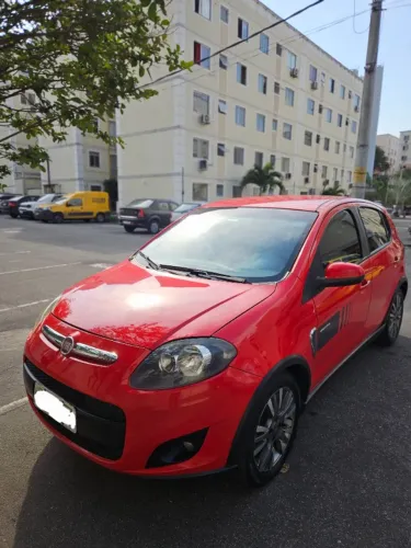 Fiat Palio Sporting 1.6 Flex 16V 5P 2014