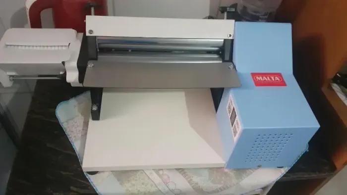 cilindro eletrico com cortador talharin