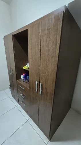 Vendo guarda roupa