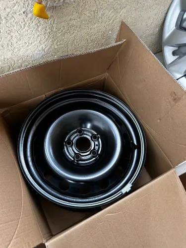 Roda De Ferro Preta 5 Furos Estepe Nova Aro 16