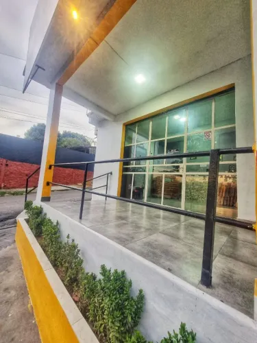 PONTO COMERCIAL NO P10 - *