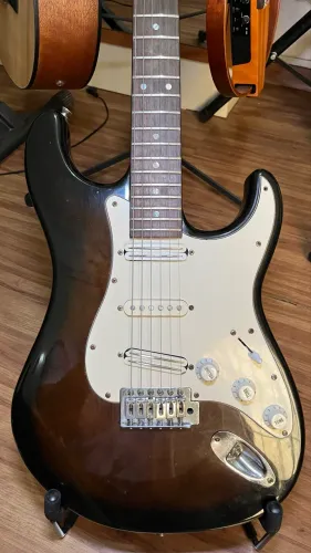Guitarra Stratocaster Tagima T735 Brown Burst