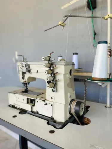 Máquina industrial Colarete Kansai à vista ou 6x no cartão 