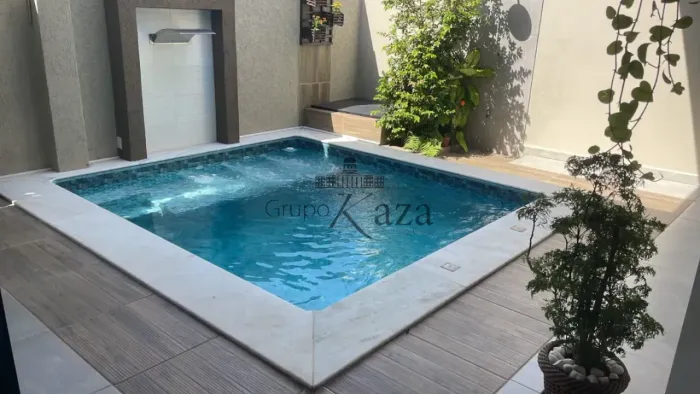 Casa em Condomínio - Residencial Altos da Serra VI - Urbanova - 4 Dormitórios - 215m².