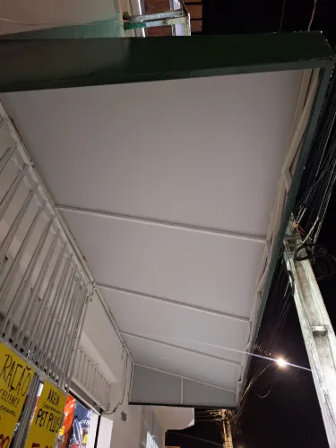 Toldo para comércio