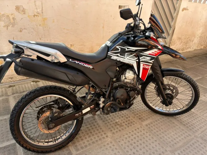 XTZ Lander 250