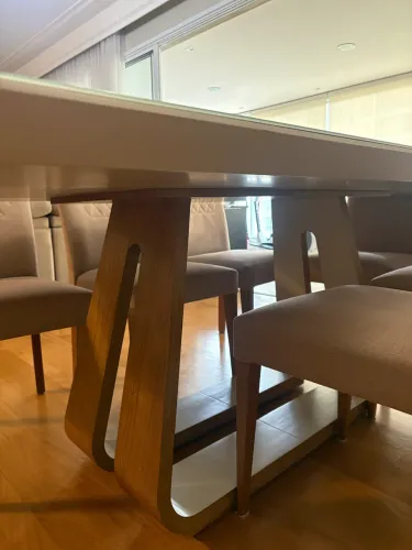 Mesa de jantar seminova