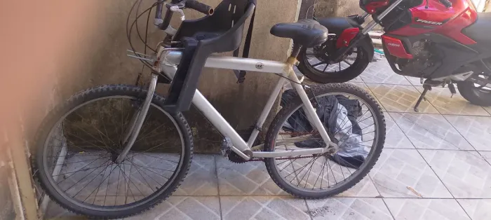 Bicicleta para negócio aceito proposta mas informações chama no ZAP 