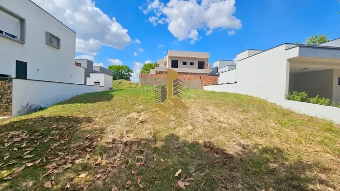 CONDOMÍNIO JARDIM DI ROMA - Terreno à venda no bairro Jardim Bela Vista - Indaiatuba/SP