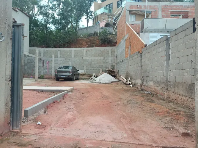 Vendo Meio Lote Na Praia De Capuba Serra