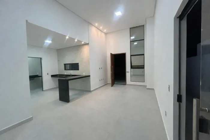 Casa, no condomínio Porto Monte 