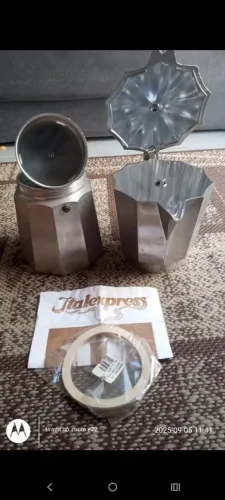 Cafeteira italiana completa sem Uso