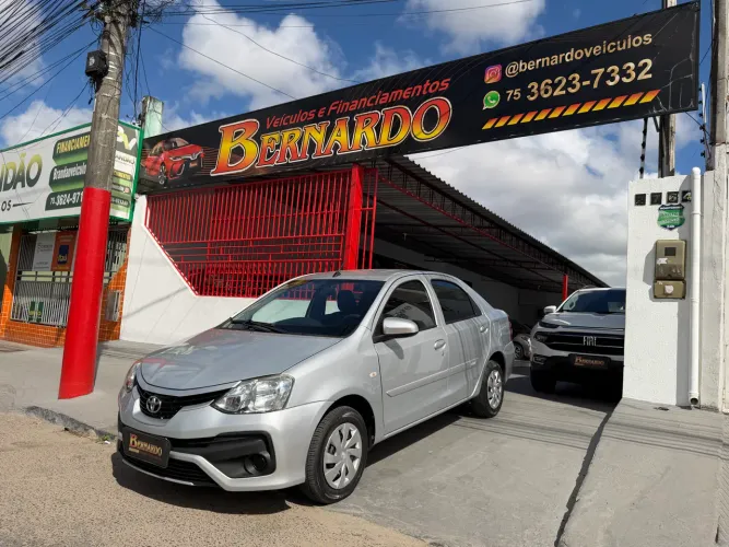 Toyota Etios X Sedan 1.5 Flex 16V 4P Mec. 2018