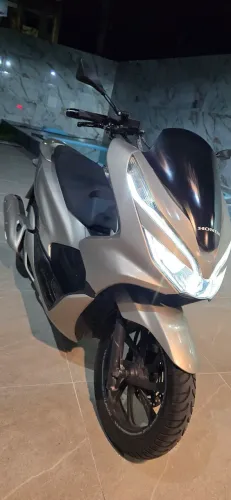 Vendo Troco Pcx 2019 LEIA