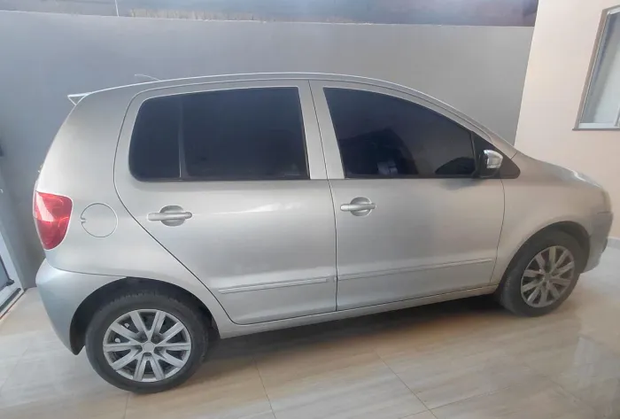 Volkswagen Fox 1.6 MI Total Flex 8V 5P 2011