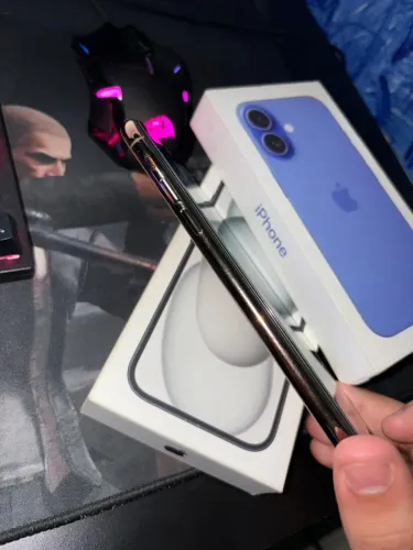 iPhone 11 pro Max nunca aberto