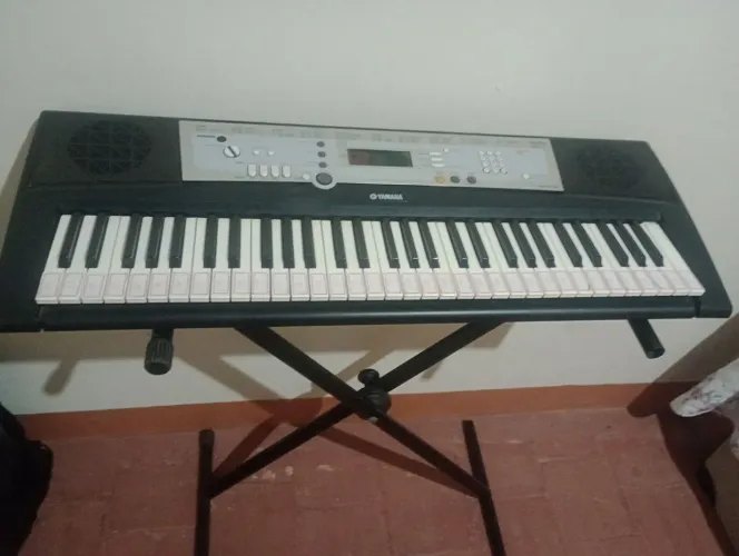 Teclado Yamaha