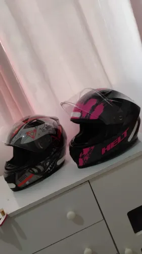 Vendo 2 capacetes
