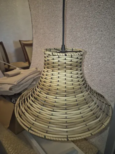 Luminária chapéu chinês palha