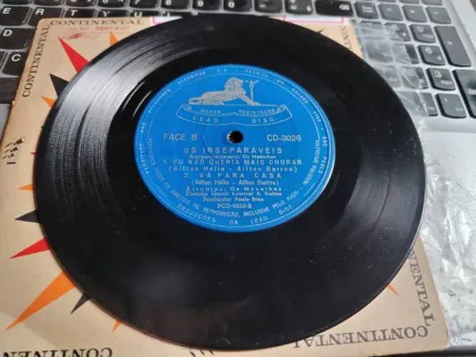 Os Inseparáveis Vou Te esquecer - Compacto Vinil Duplo 1966 Beat Rock Nacional