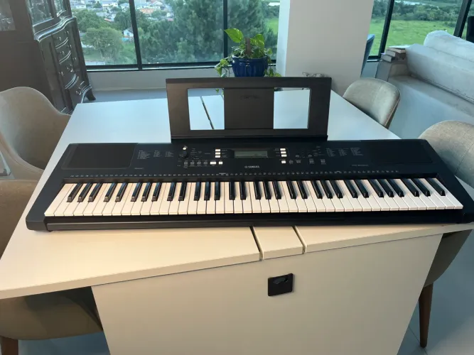 Teclado Yamaha PSR EW310