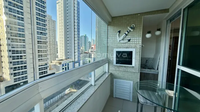 Locação Anual em Balneário Camboriú | Apartamento Mobiliado com 2 Suítes, Churrasqueira e 