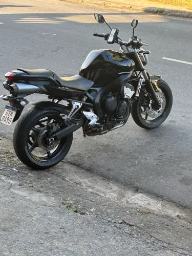 Vendo ou troco por moto menor.