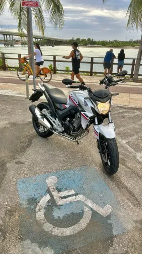 Cb twister 250f 2016