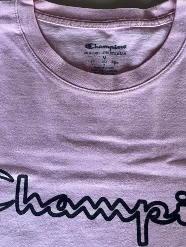 camiseta champion rosa