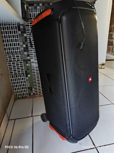 PARTY BOX JBL original 710 800W