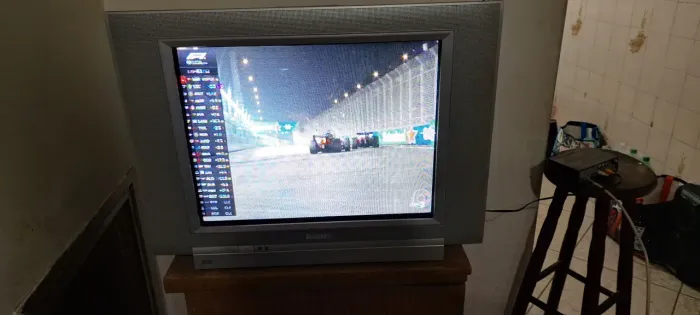 Tv tubo 21 polegadas