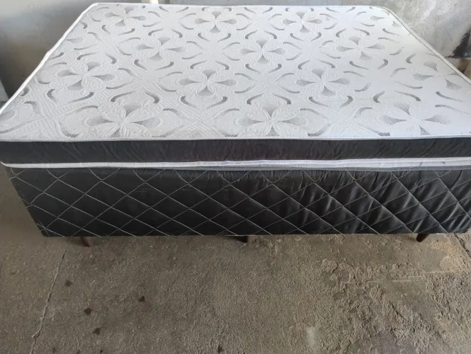 Cama box colchão acoplado mais colchão fino d20