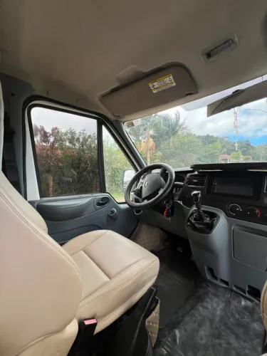 Ford Transit Furgão 2.2 Tdci Longa Diesel 2013