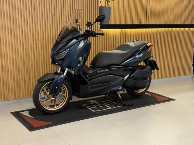 Yamaha XMAX 250 ABS 2023