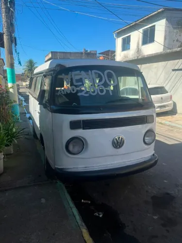 Volkswagen Kombi Standard/ Luxo/ Serie Prata (álcool) 2000