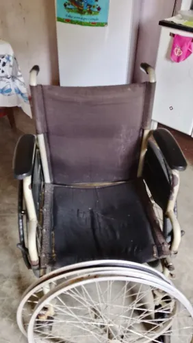 Cadeira de rodas 