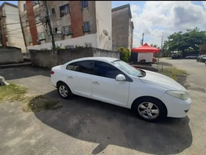 Renault Fluence Sed. Dynamique 2.0 16V Flex Aut. 2014