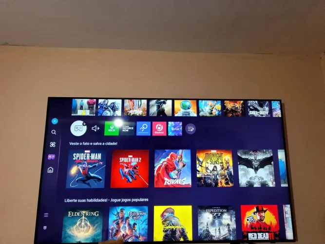SMART SAMSUNG TIZEM PLUS COM XBOX ONE INTEGRADO. MAS DE MIL JOGOS. Televisão lançada 2024.